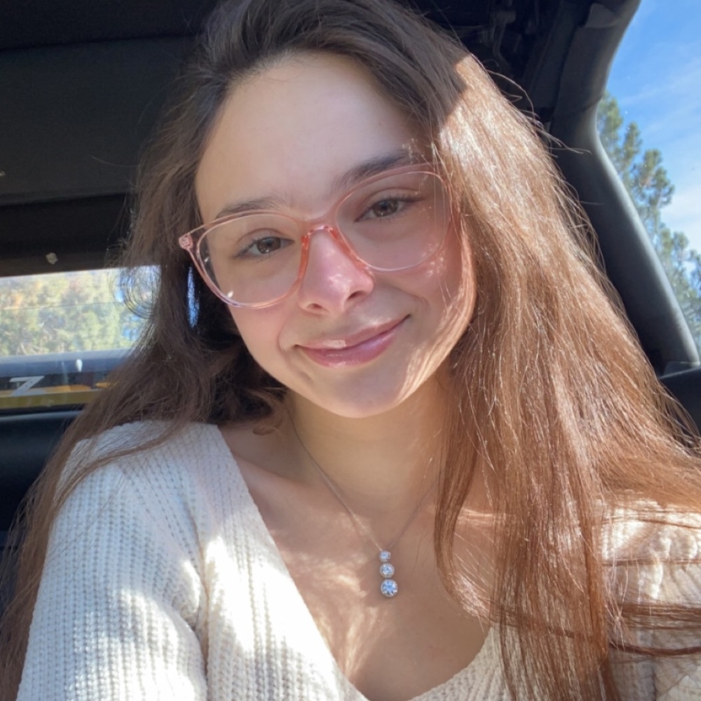 Meet your Posher, Angelina